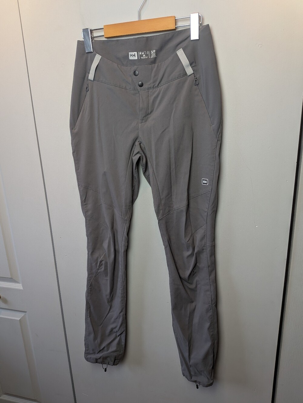 HELLY HANSEN Outdoor Women Pants Size Small Gray Fitted Style Pockets Active